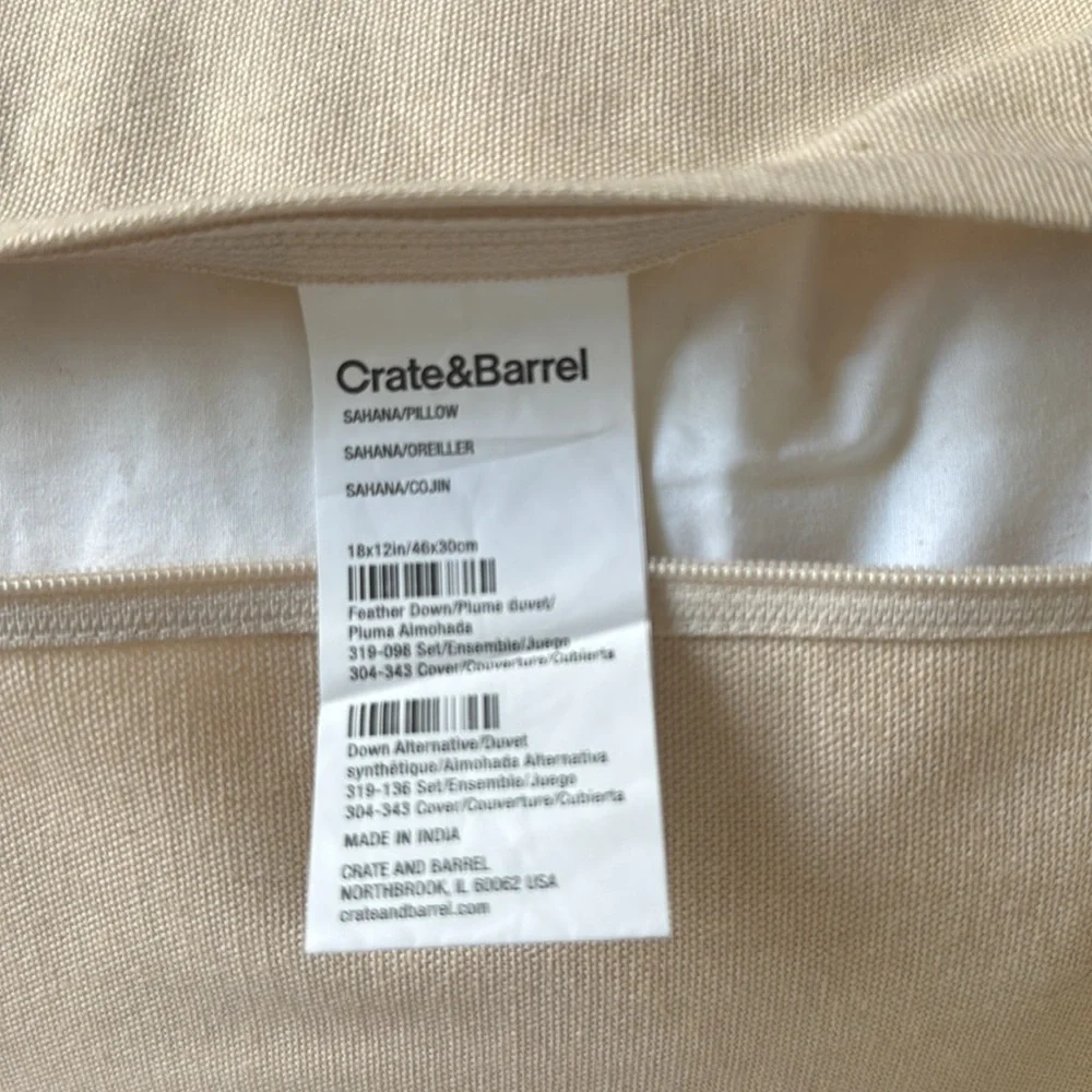 NWT set of 2 Crate & Barrel throw pillows